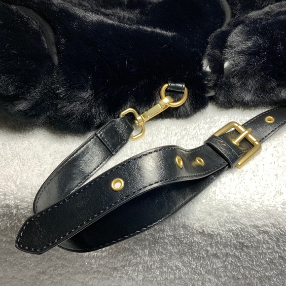 NWT - Foley + Corinna Faux Fur Black Purse - Picture 4 of 9